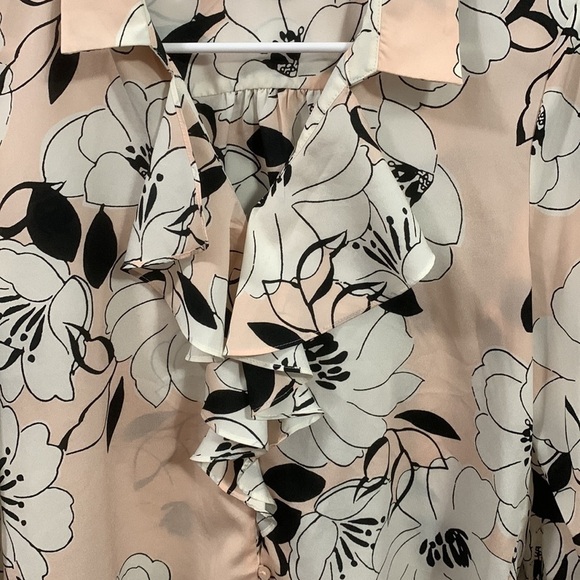 Karl Lagerfeld Women’s Blouse ruffle front button loops very good condition - Picture 3 of 7